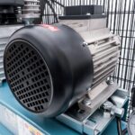 Kompresor dwutłokowy K 100-450 14 bar 3 KM/2.2 kW 400V 238 l/min 100 l Airpress