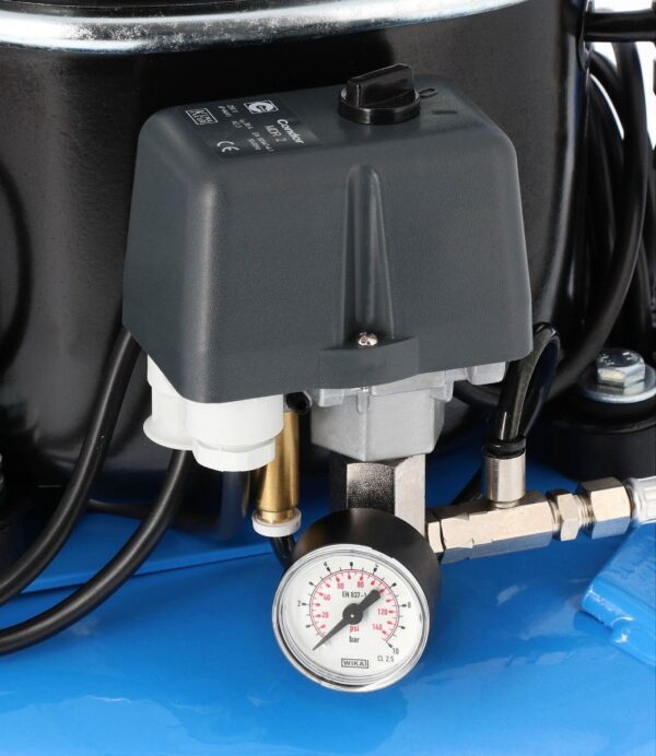 Mały kompresor dwutłokowy L 9-75 8 bar 0.5 KM/0.37 kW 37 l/min 9 l cichy Airpress