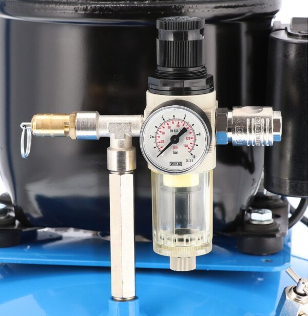 Cichy kompresor dwutłokowy L 50-24 8 bar 0.5 KM/0.37 kW 32 l/min 24 l Airpress