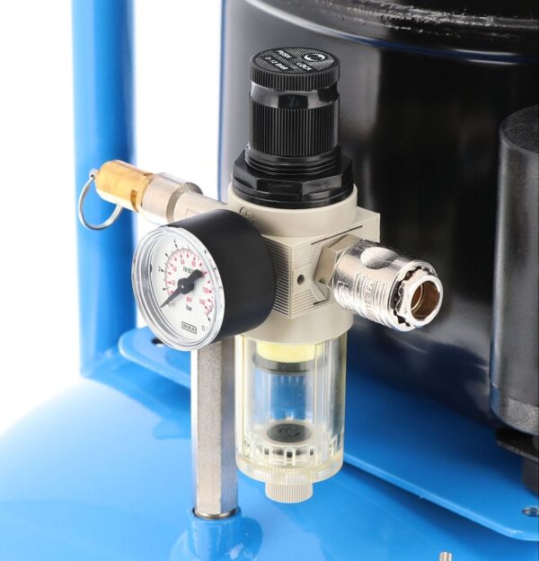 Cichy kompresor dwutłokowy L 50-24 8 bar 0.5 KM/0.37 kW 32 l/min 24 l Airpress
