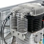 Kompresor dwutłokowy K 300-600 14 bar 4 KM/3 kW 400V 268 l/min 300 l Airpress