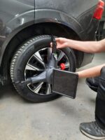 SMARTSAFE WA613 – geometria kół 3D na podnośnik | Tablet 13,3”, uchwyty 3-punktowe